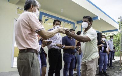 ALCALDE INAUGURA OBRAS EN LA UNIDAD EDUCATIVA PACAYACU